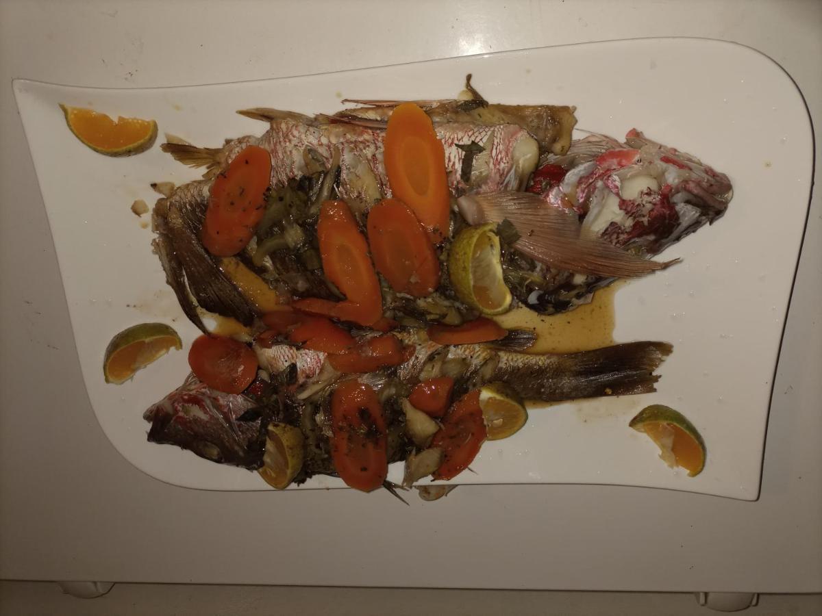 Hostal Y Restaurante Los Tecales La Coca 外观 照片